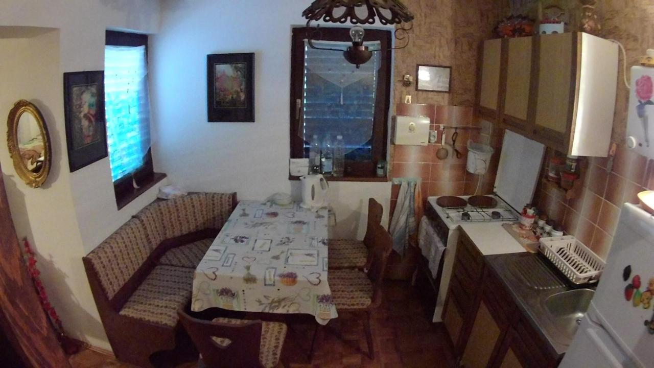 Kuca Za Odmor Zicanka Kraljevo Buitenkant foto